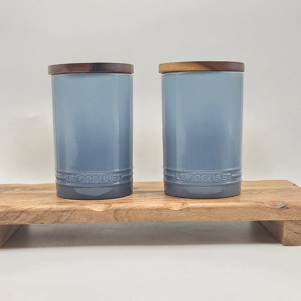 Le Creuset Chambray 26oz Stoneware Canister Wooden Lid Set x2 New Factory Second